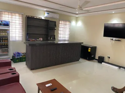 Jealyn Guest House photo 1